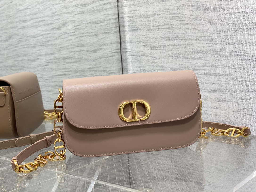 HSC-DFBEBAC1CD0C DIOR 30 MONTAIGNE AVENUE BAG - Image 1