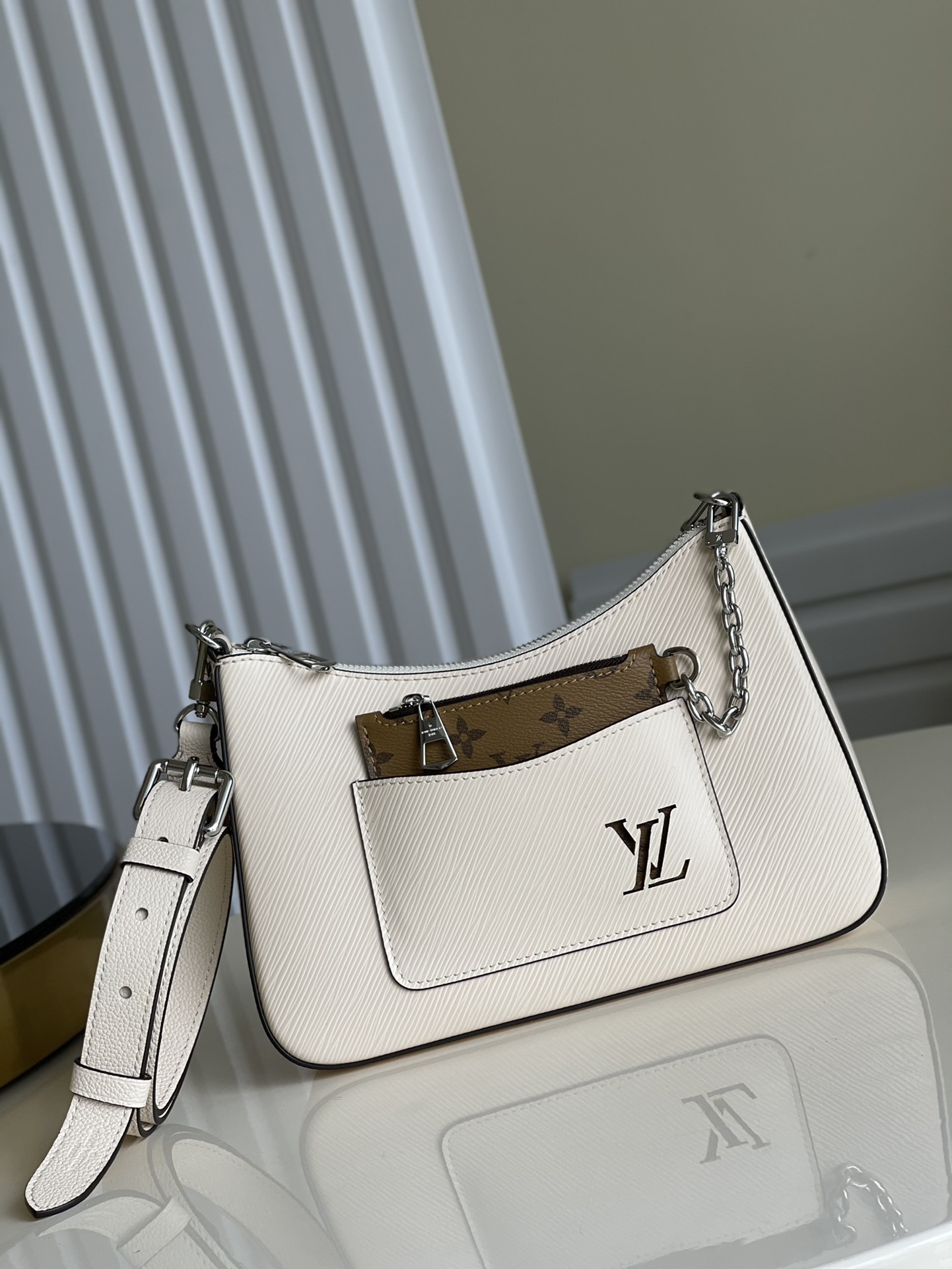 HSC-E04FC7EF1F08 Louis Vuitton Marelle Handbag - Image 1