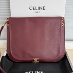 Celine SOFT TRIOMPHE BESACE