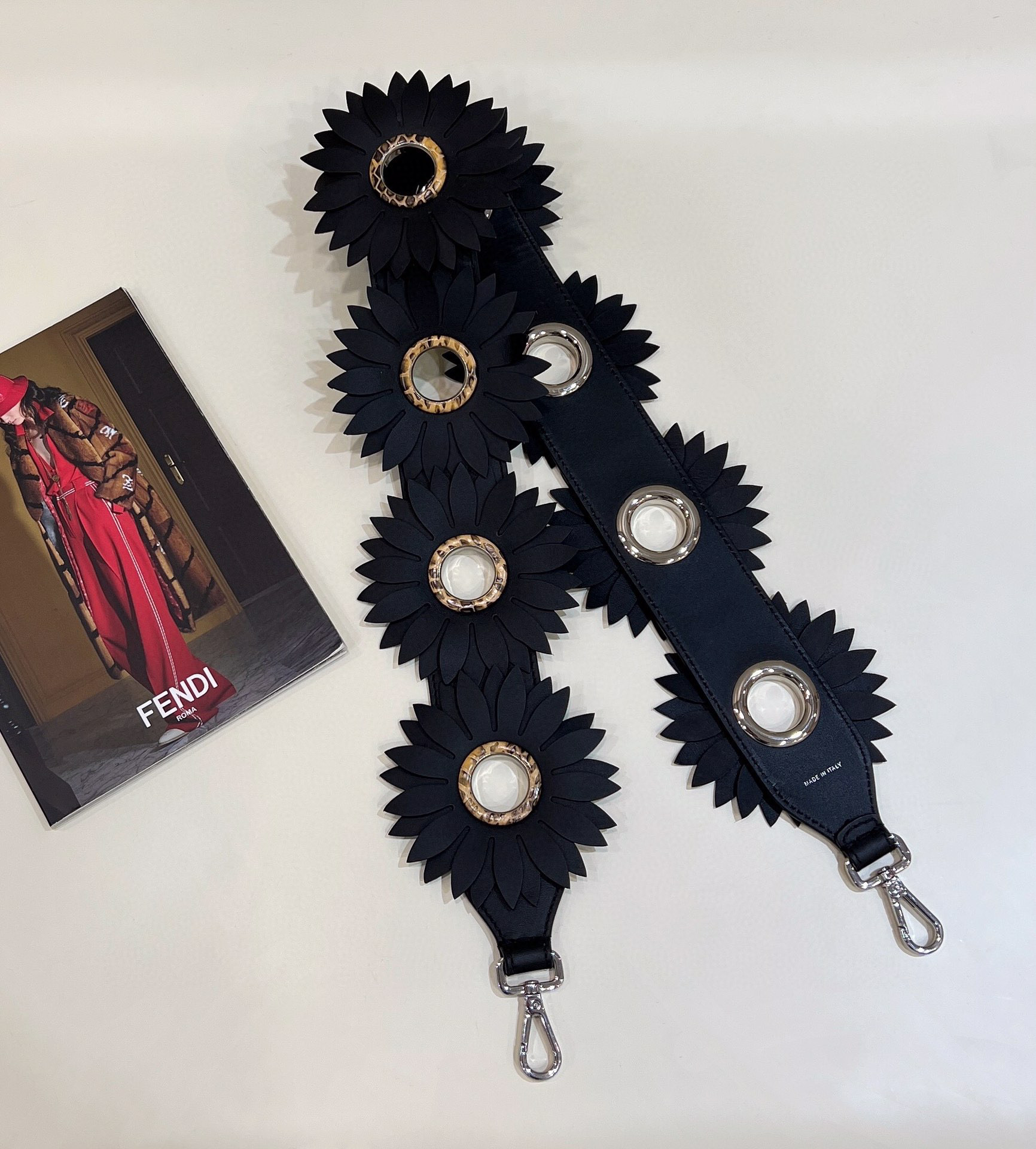 HSC-E2243873EA95 Fendi Strap - Image 1