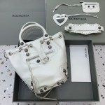 Balenciaga city - Image 3