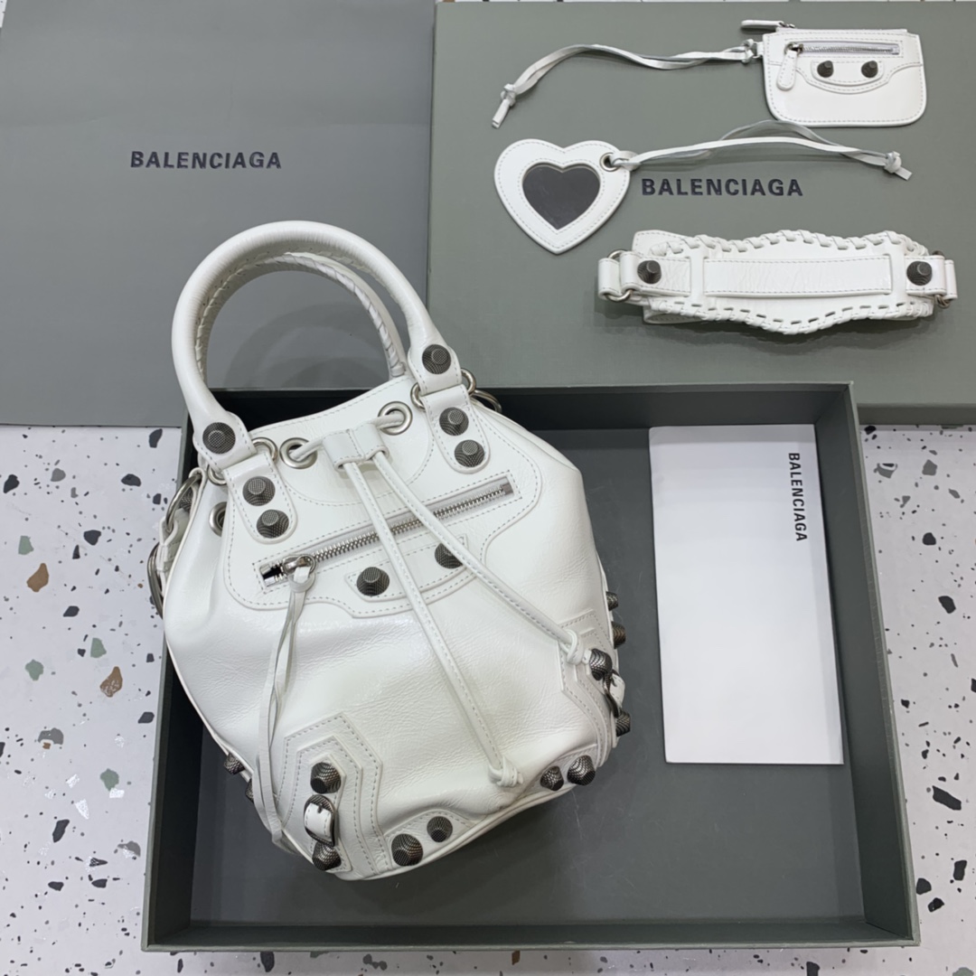 HSC-E2B66CA57711 Balenciaga city - Image 1