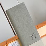 Louis Vuitton Aerogram Brazza Wallet