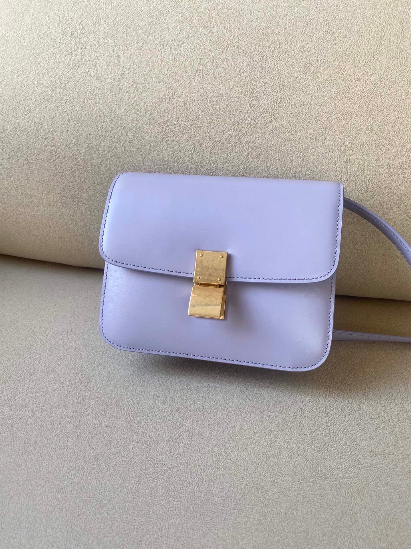 HSC-E73D8C5208AB Celine Box - Image 1
