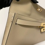 Hermes Kelly Cut - Image 3