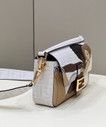 Fendi Baguette Medium Handbag - Image 3