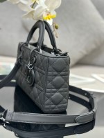 Dior Lady D-Joy Bag Medium - Image 3