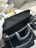 Dior Lady D-Joy Bag Medium - Image 8