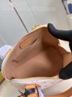 Louis Vuitton Alma BB - Image 8
