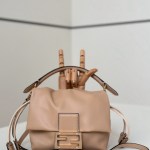 Fendi Mamma Baguette Small