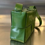 Bottega Veneta BV Arco Camera Bag - Image 10