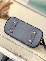 Louis Vuitton Alma BB - Image 4