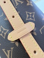 Louis Vuitton Sac CarryAll PM - Image 6