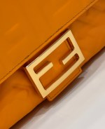 Fendi Baguette Medium Bag - Image 5