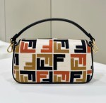 Fendi Baguette Bag - Image 3