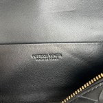 Bottega Veneta Bang Bang Vanity Case - Image 8