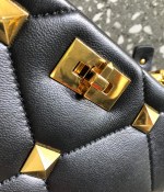 Valentino Garavani Roman Stud - Image 6