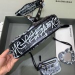 Balenciaga Le Cagole - Image 4
