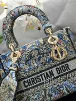 Dior Medium Lady D-Lite bag - Image 5