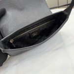 Gucci Jackie small shoulder bag - Image 8