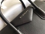Givenchy Antigona Medium - Image 9