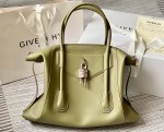 ANTIGONA LOCK SOFT