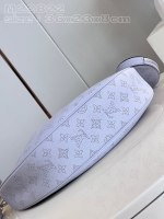 Louis Vuitton Baia Medium Handbag - Image 5