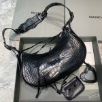 Balenciaga Le Cagole - Image 2