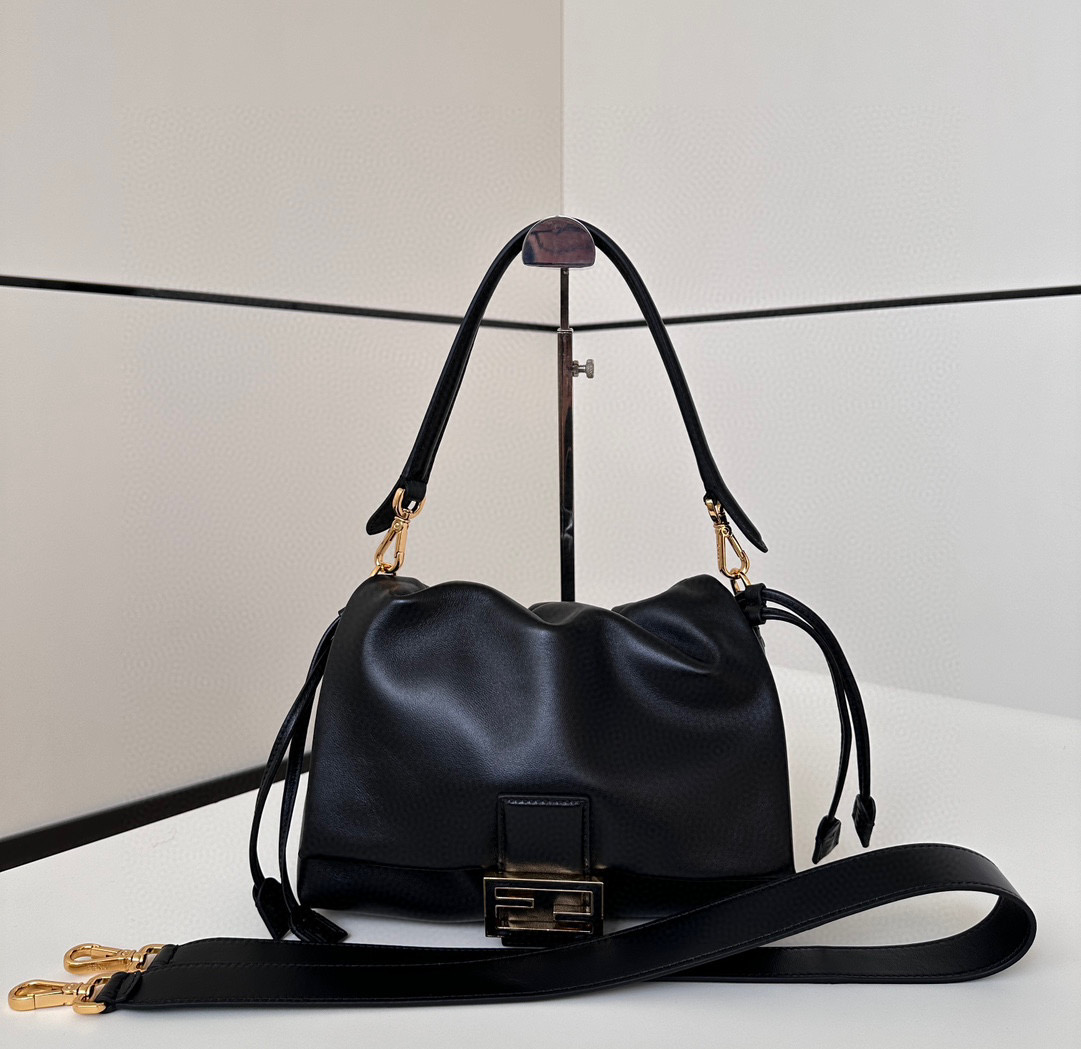 HSC-FC18633D860A Fendi Mamma Baguette Medium - Image 1
