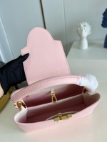 Louis Vuitton Capucines MM - Image 3