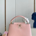 Louis Vuitton Capucines MM
