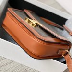 CELINE CLASSIQUE TRIOMPHE BAG - Image 4